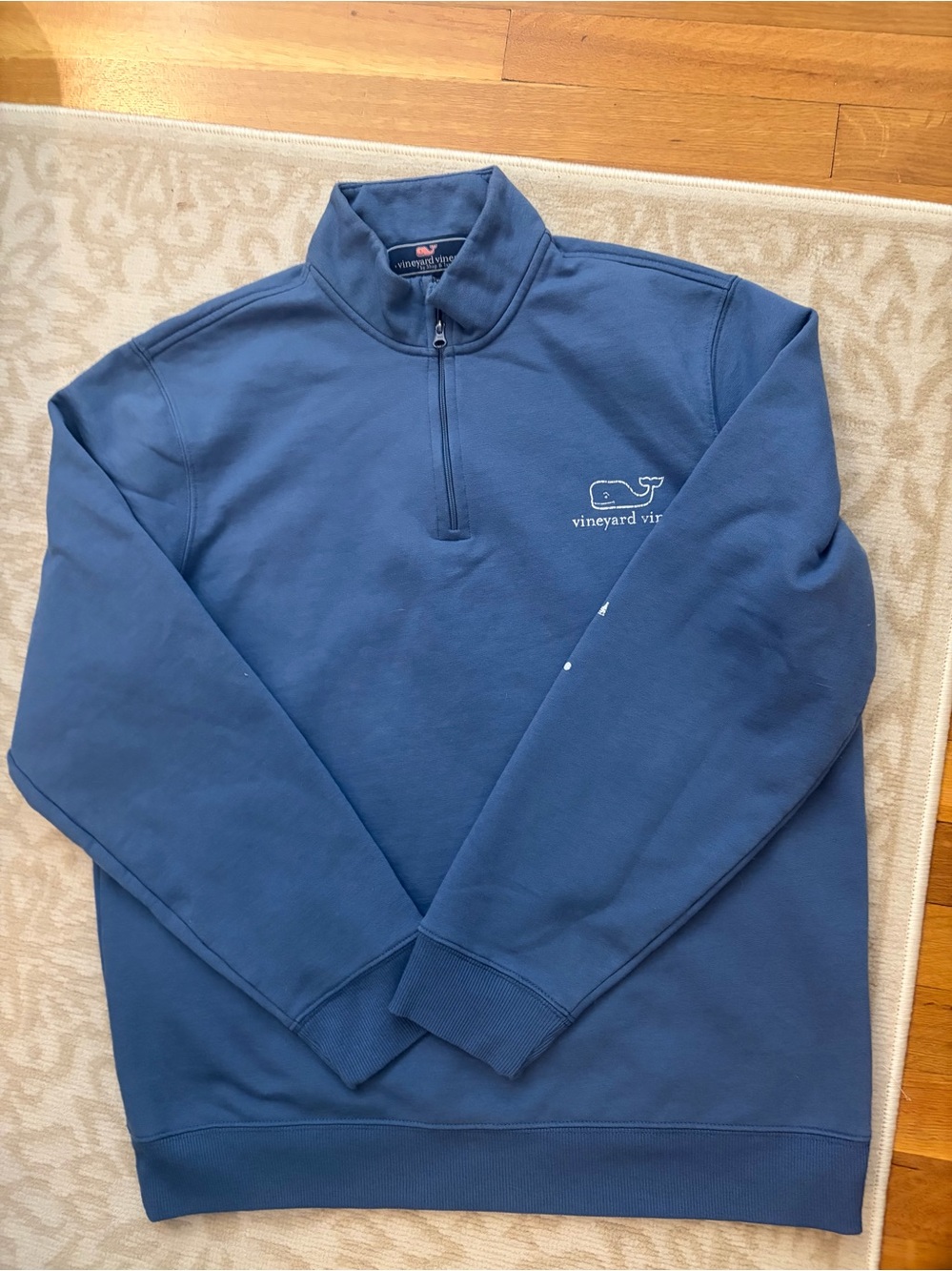 Like New Men's Vineyard Vines Quarter-Zip Sweatshirt